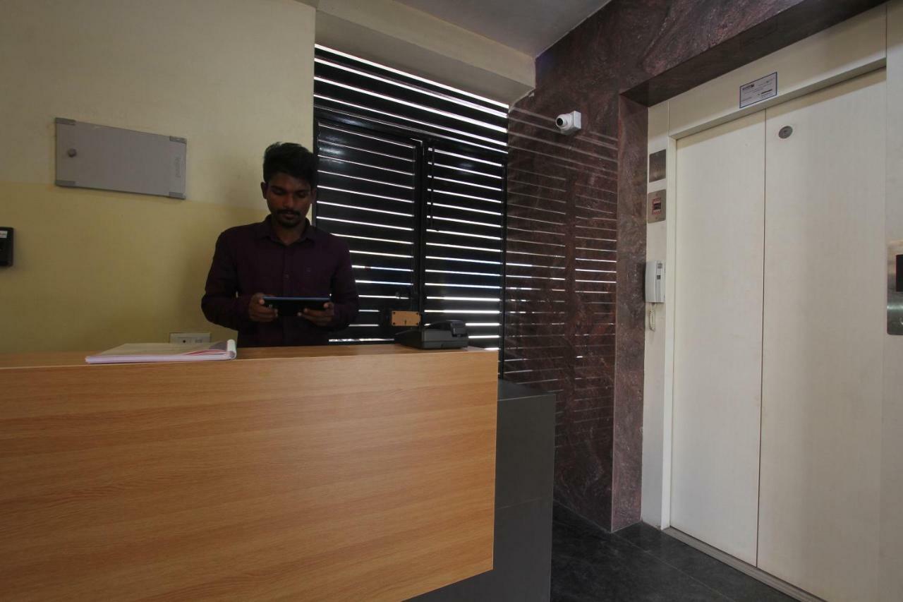 Oyo Flagship 31042 Sunil Residency Hotel Coimbatore Bagian luar foto